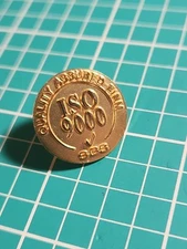Vtg SGS ISO 9000 Quality Assured Firm Gold Tone Lapel Pin