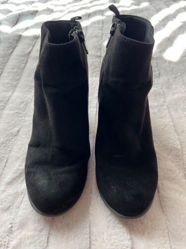 GAP Ankle Boot Suede Black, Women Size 6 - Picture 1 of 4
