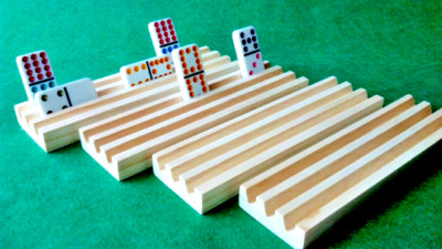 HANDMADE WOODEN DOMINO HOLDERS SET OF 4 MEXICAN TRAIN 3 ROWS TRAYS RACK ...