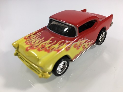 HOT WHEELS ‘57 CHEVROLET BEL AIR - Picture 3 of 9