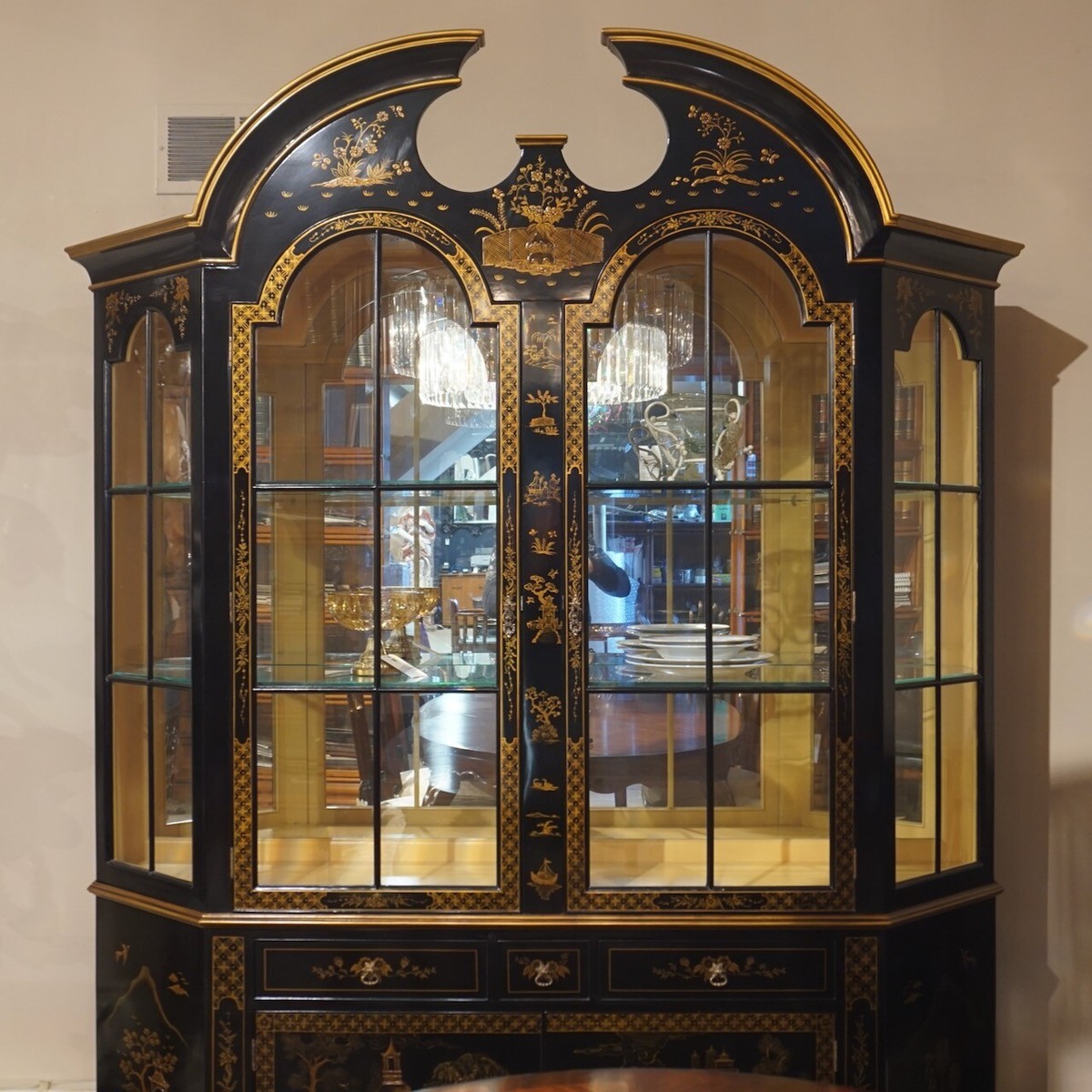 Chinoiserie Breakfront China Cabinet Mahogany Black with LED