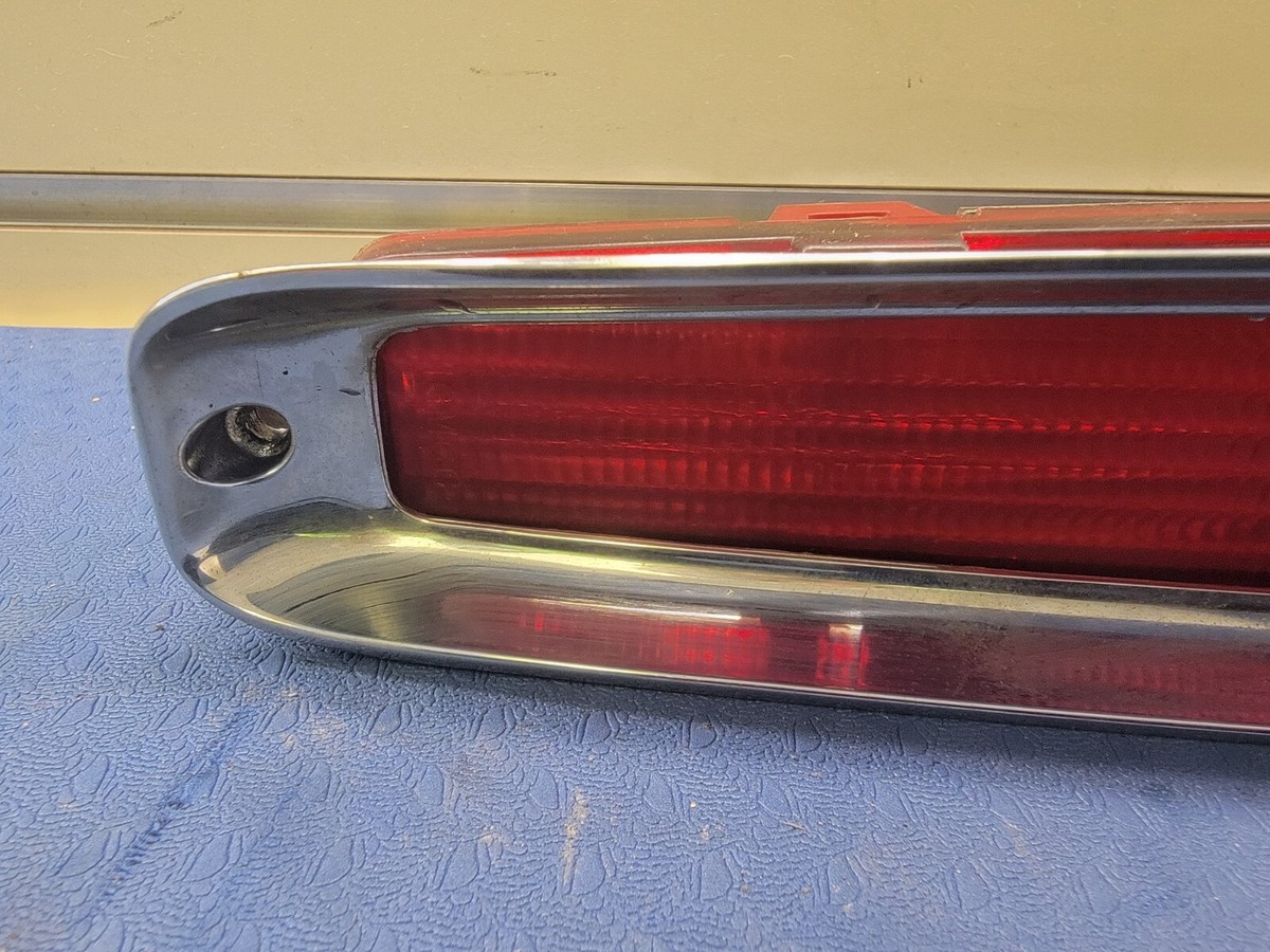🔥85-93 Cadillac DEVILLE Driver Left Tail Light Chrome Trim Fits