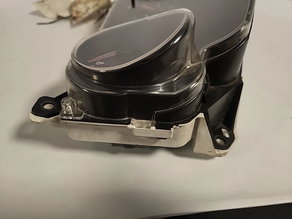 2001 - 2002 DODGE STRATUS INSTRU SPEEDOMETER CLUSTER OEM. QQ1 - Image 4 of 4