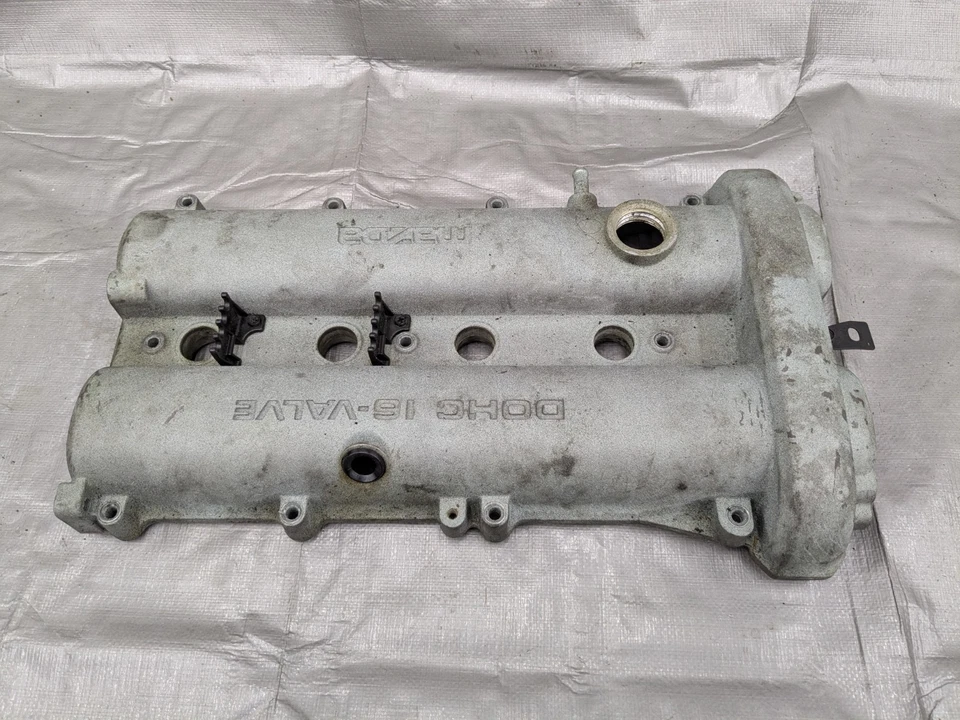 Оригинальная крышка клапана для Mazda Miata MX-5 NB 1,8 л 1999-2000 годов выпуска 98NB18G - Изображение 3 из 4