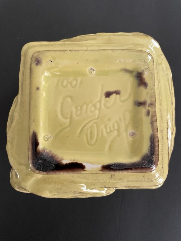 Gonder Vintage Pottery USA Made
