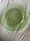Vintage Federal Glass Plate “Sharon” Pattern Depression Green Uranium Glass