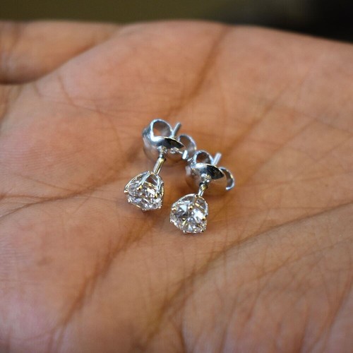 Boucles D'oreilles Clous Or 14 Carats Blanc - Diamants De Laboratoire 2 Carats - Design Martini - Neuf Sans Emballage