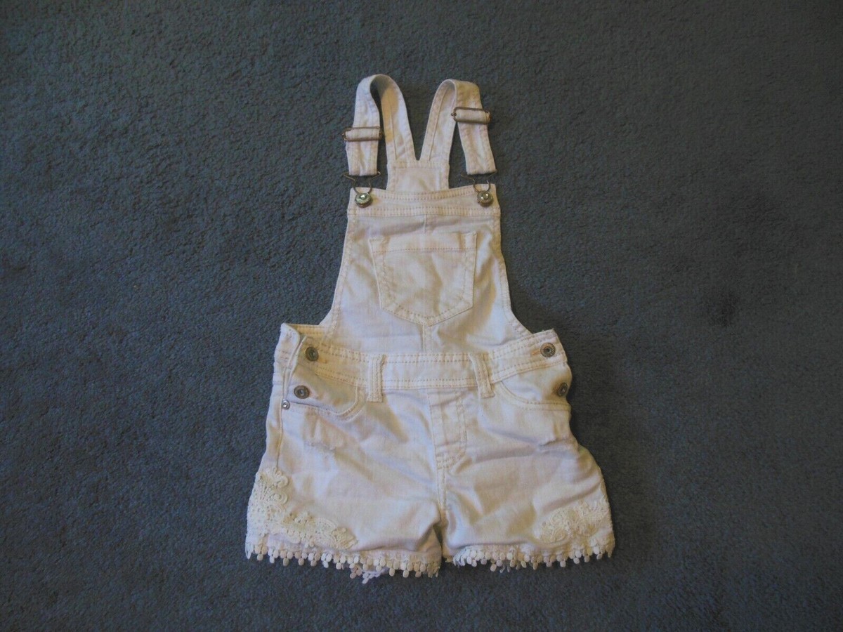 Jordache Small 6/6X Off White Denim Bib Overalls Shorts Lace Applique
