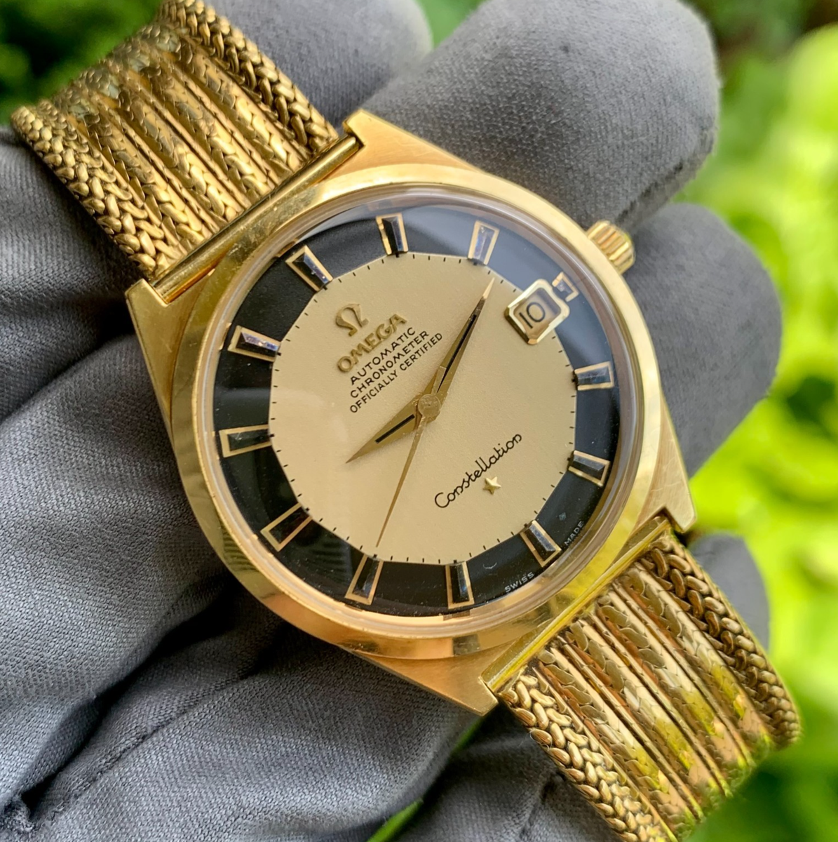 1968 Omega Constellation 18K Solid Gold Tuxedo Pie Pan Dial
