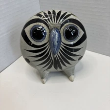 Tonala Mexican Pottery Owl Flowers On Back. Large 5”x4”x3”