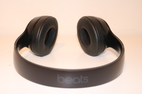 Beats by Dr. Dre A1796 Studio3 Wireless Kopfhörer - Mattschwarz - Bild 6 von 8