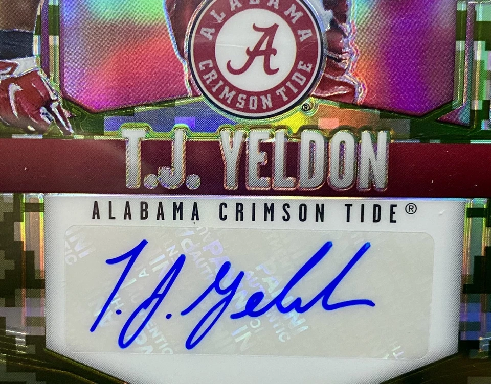 TJ Yeldon 4 Card RC Auto Roll Tide w/ ON CARD Silver, Base, Red Variation & Camo - Image 3 of 4