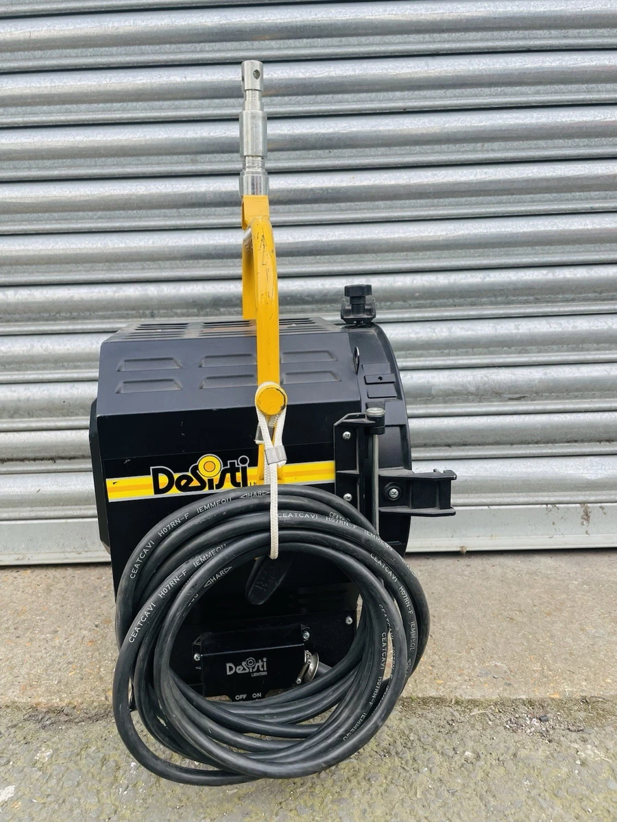 DeSisti Leonardo 2kw Fresnel De 2Kw Para Iluminación De Escenario