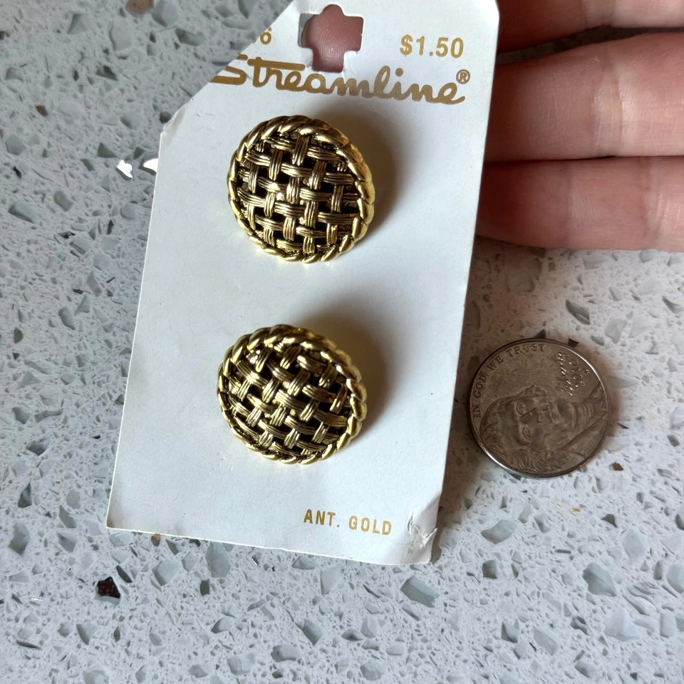 2 1980s Vintage Streamline Antique Gold Domed Lattice Shank Buttons On Card 7/8" - Image 2 of 4