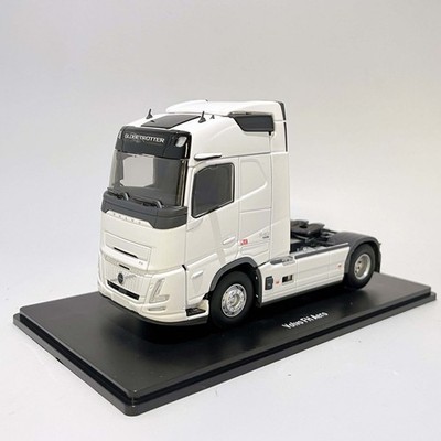 Volvo FH Aero 540 Globetrotter Sattelzugmaschine 1/43 Weiß - Eligor 118347