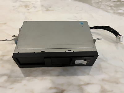 2003 Lexus GX470 6 Disc CD Changer Player With CD Magazine Holder