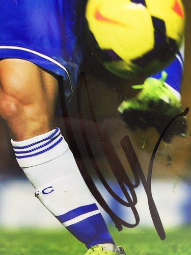 RARE Cesar Azpilicueta Chelsea Signed Photo Display + COA AUTOGRAPH - Picture 3 of 3
