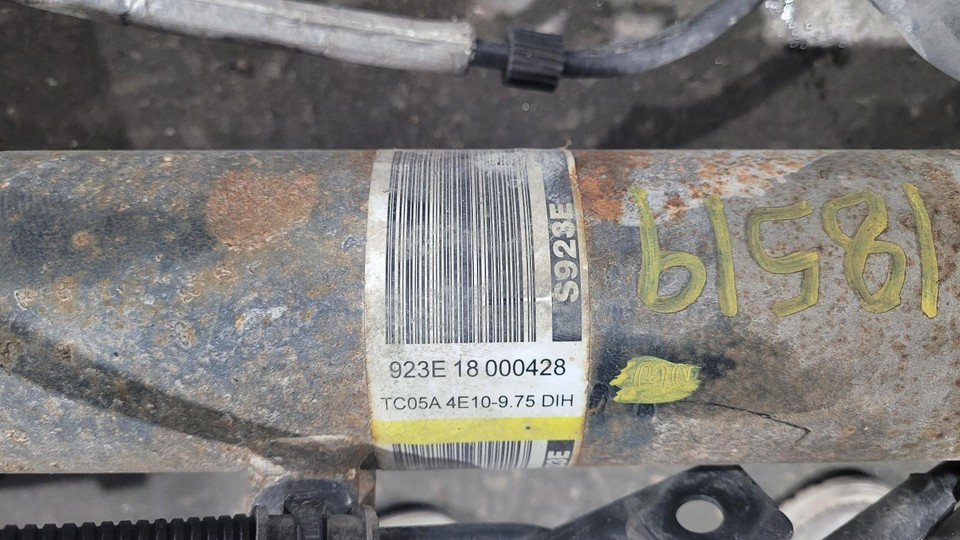 2017-2018 Ford F150 Raptor Rear Axle Assembly 9.75