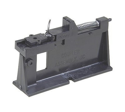 Kadee 701 Assembly Fixture for No.4/5/9/43/46/58 Couplers (US IMPORT)