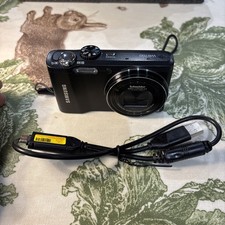 Samsung WB700 14.2MP Compact Digital Camera Black with Battery.