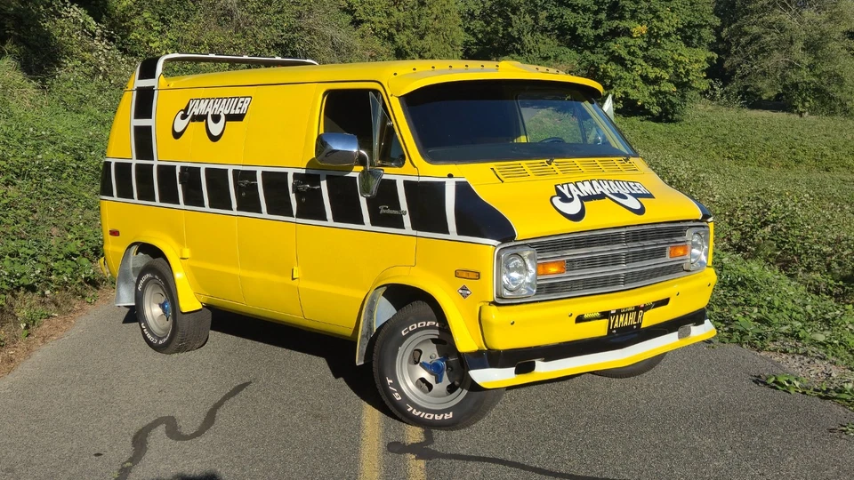 Dodge B200 1977 furgoneta Foto 2 de 4