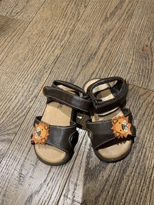 baby boy sandals size 4