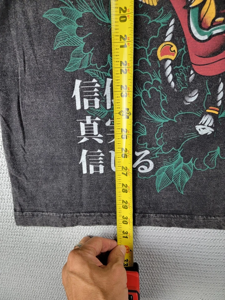 Camiseta Samurai Oni Máscaras Brilla en Oscuridad Talla XL Doble Cara Guerrero Asiático 2 Lados Foto 2 de 4