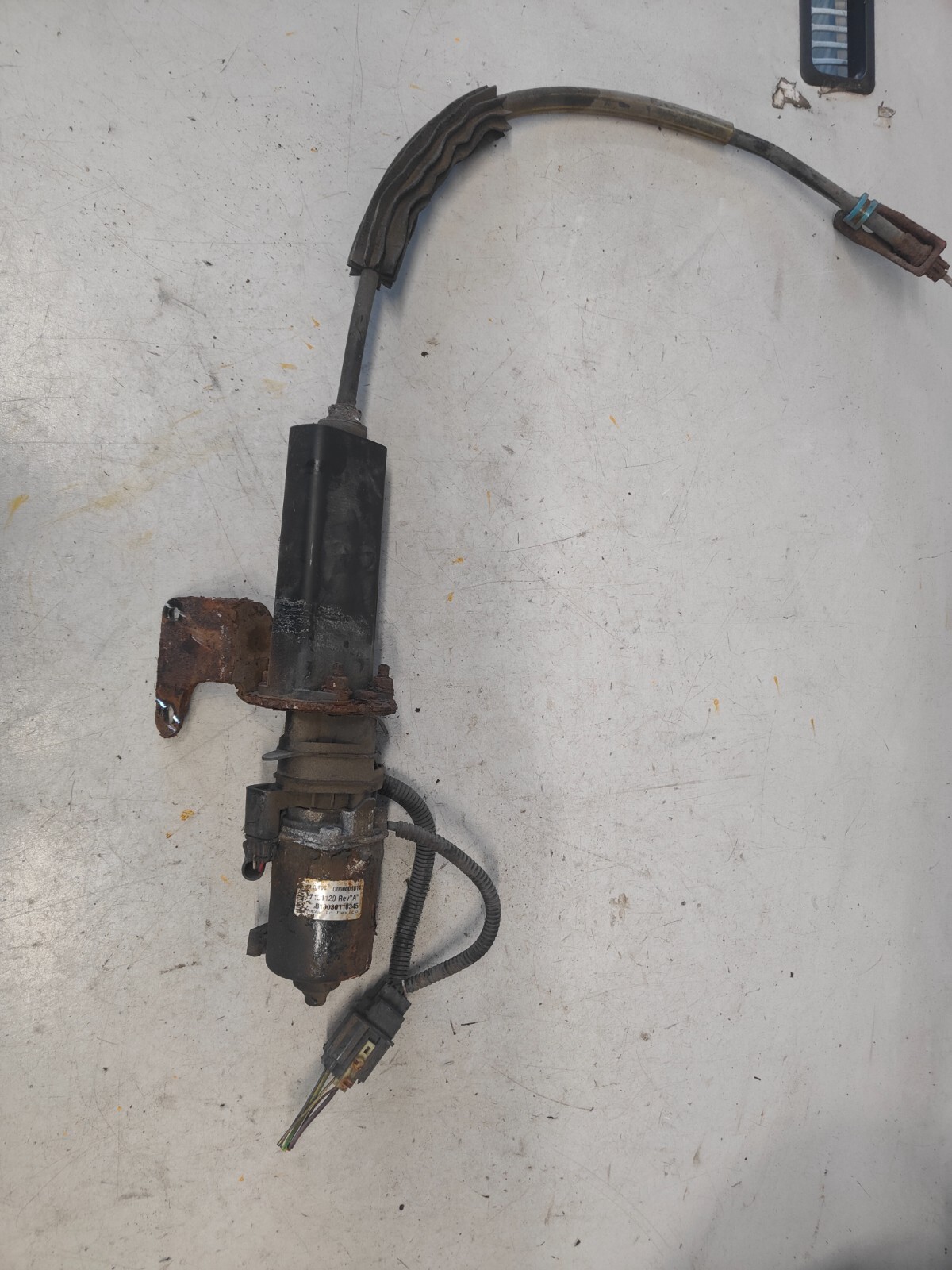 Jaguar XF X250 Rear Handbrake Parking Brake Motor 7151120 for sale 
