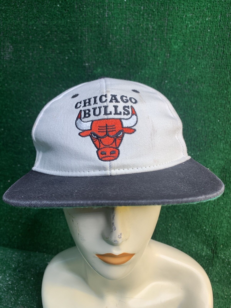 sports specialties snapback vintage Chicago Bulls TISA hat