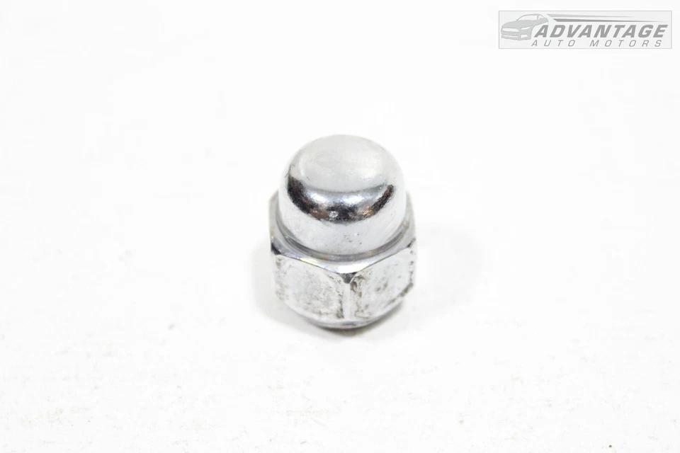 Juego de tuercas de llanta delantera o trasera izquierda o derecha Nissan Sentra 2020-2022 OEM Foto 2 de 4