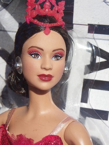 BARBIE MARIA TALLCHIEF 2024 Mattel HRM47 Poupée INSPIRING WOMEN danseuse ballet - Imagen 2 de 4