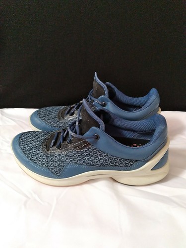 ecco mesh sneakers