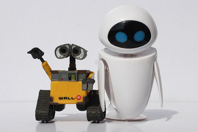Wall-E Robot Wall E & EVE PVC Action Figure Collection Model Toys
