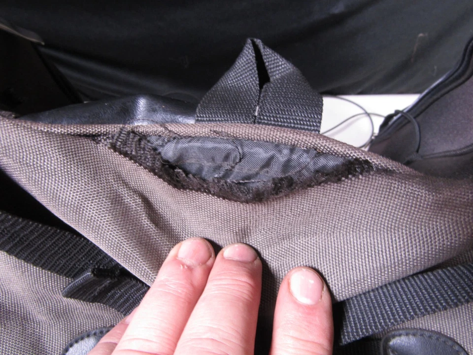 Bolsa de respaldo Victory para motocicleta 16" de alto x 22" de ancho x 16" de profundidad ¡GRANDE! Universal Foto 3 de 4