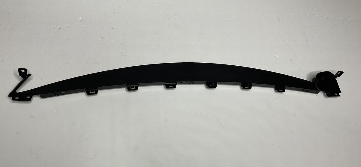 Tesla Model X Lower Fascia Closing Grille Panel 1047740-00-H