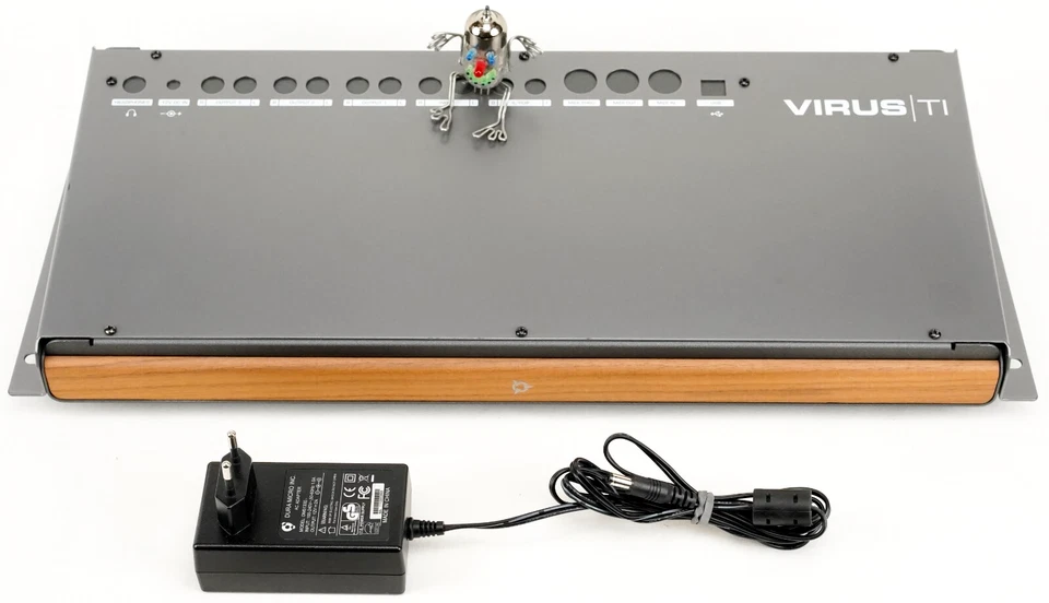 Access Virus Ti 2 Synthesizer Desktop + Top Zustand / Near Mint + 1Jahr Garantie - Bild 3 von 4