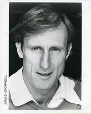 Mamas Boy James Cromwell Photo 8X10 murder in the first 24 american horror story