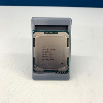 Intel Xeon E5-2699V4 22 Core CPU, 3,6 GHz, Sockel FCLGA2011, getestet