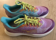 Hoka Mach shoes  6 Y 1147553 FHS Youth Size 6...