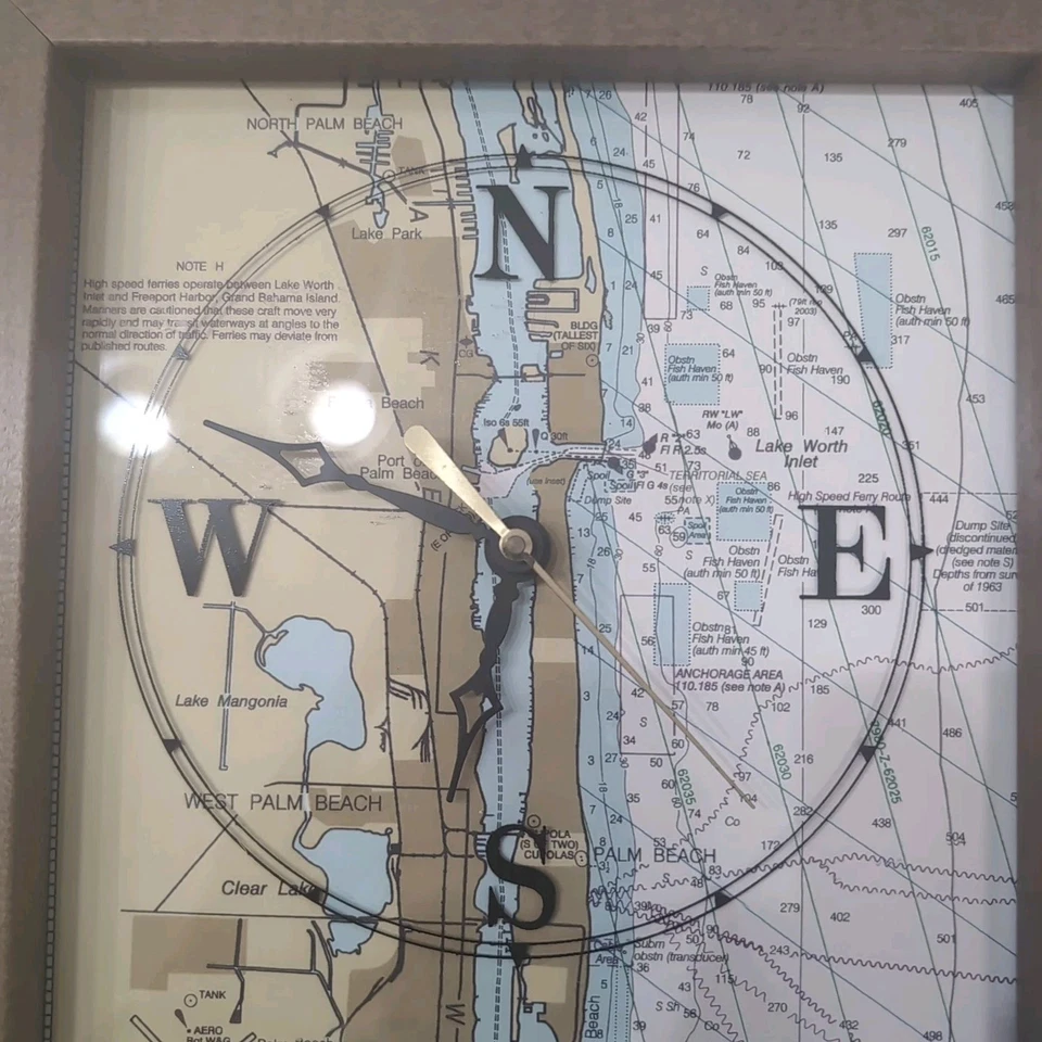 Reloj de pared West Palm Beach FL Time and Tide Pod of Edgecomb Boothbay Maine como nuevo Foto 3 de 4