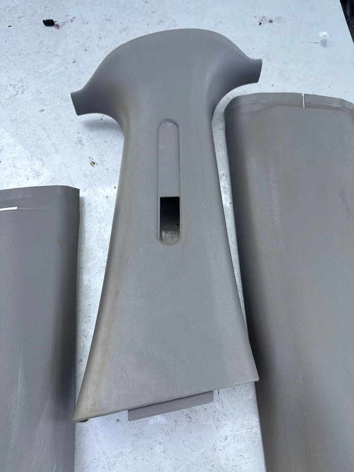 Chevrolet Impala 2000 2005 OEM repuesto pilar B juego de molduras interiores 1432004 Foto 3 de 4