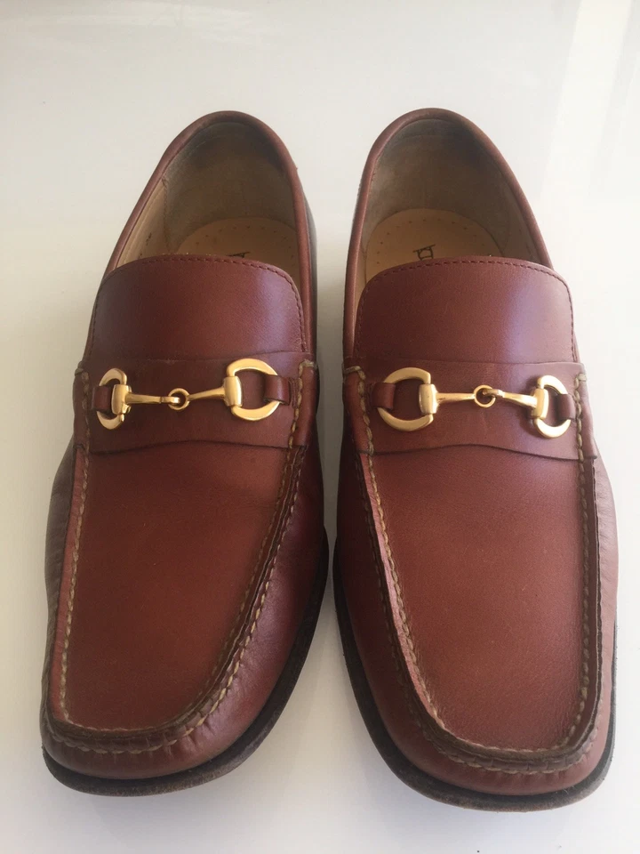 Zapatos de cuero marrón Regal para hombre talla 9,5 de EE. UU. Foto 2 de 4