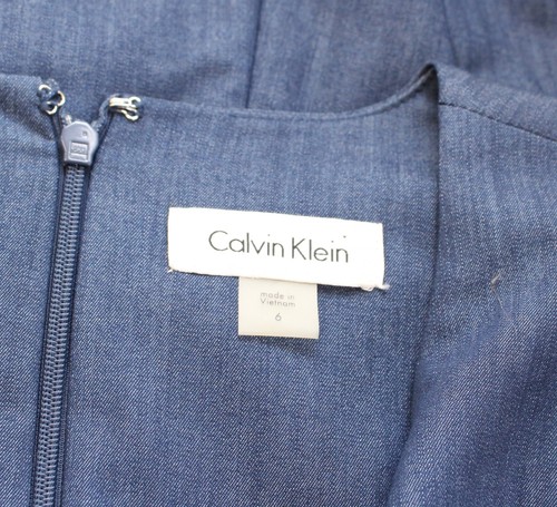 Calvin Klein Blue Denim Tone Zipper Neckline Sheath Dress Size 6 Career Office - Picture 2 of 7