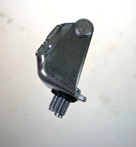 Original Nissan door hinges Rear left X Terra 05/15 90401-7Z030 - Picture 6 of 8