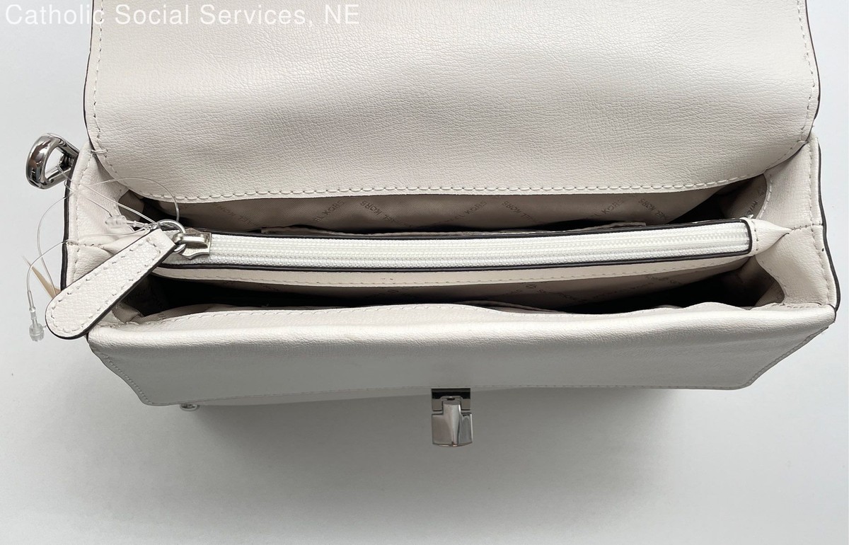 【直筆サイン入り】ベルナシオン BERNACHON ギフトバッグ 中型 白 Michael Kors Optic White Satchel handbags AC-1902 T19 - Size
