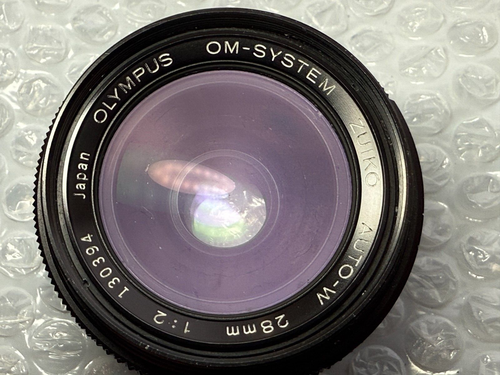 Olympus 28mm F2.0 Pro OM Zuiko Optics fast F2 Wide angle lens = 'imperfect' - Picture 9 of 14