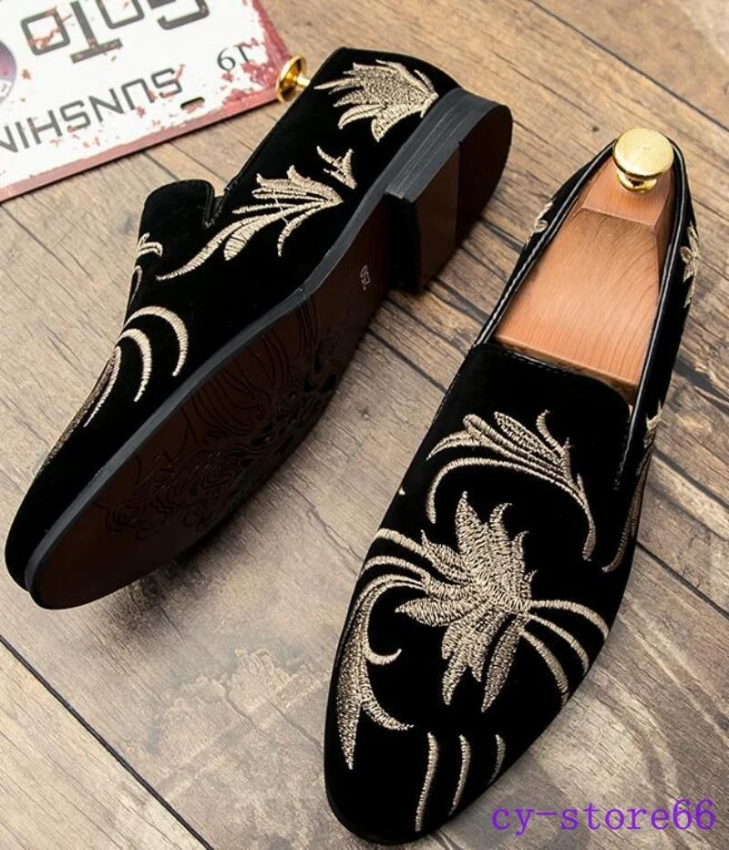 Mocasines de terciopelo Oxford para hombre Zapatos informales de vestir étnicos sin cordones bordados planos Foto 4 de 4