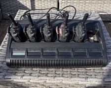 Motorola IMPRES Six-Bay Multi-Unit Two-Way Radio Walkie Talkies DP4400e