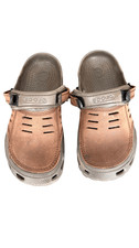 Crocs Men s Yukon Sport Brown Leather Clogs Size M 9