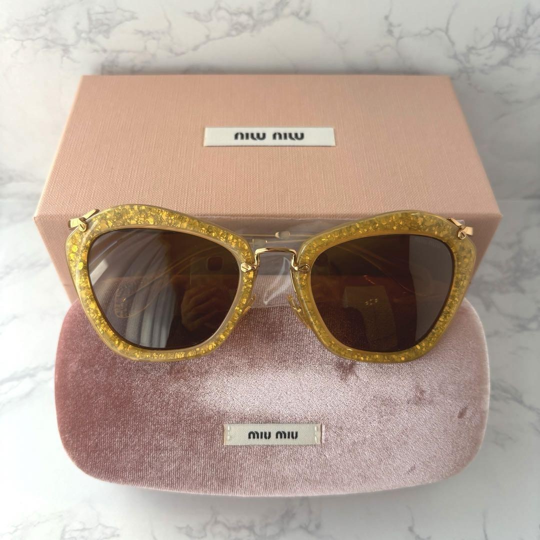 ニカイ⭐︎miumiu サングラス キャットアイ ヴィンテージ miumiu ミュウミュウ キャットアイサングラス - メルカリ